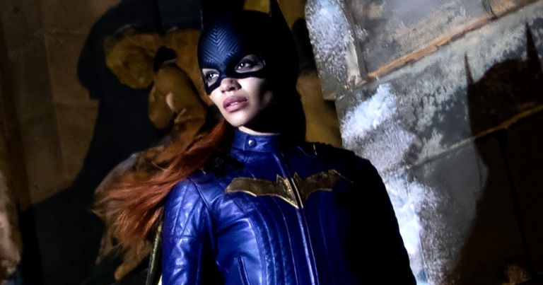 Imagem oficial revela o traje da Batgirl em seu filme solo. Confira